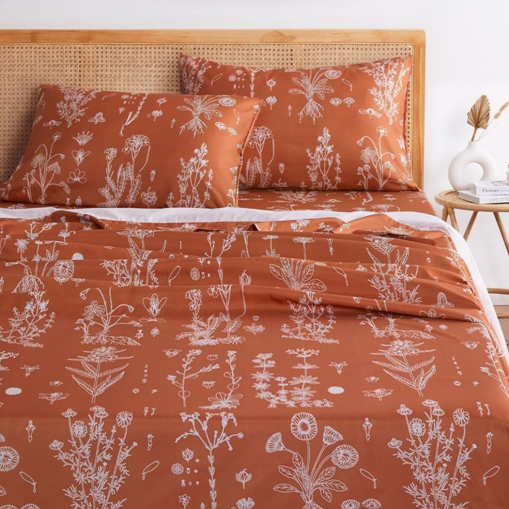 Floral Bed Sheets - Size Full